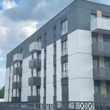 Przy Dmowskiego Nowe Lägenhet