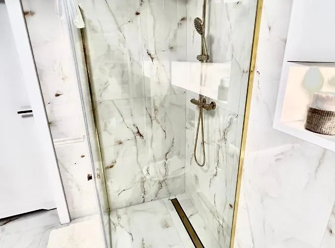 דירה Przy Dmowskiego Nowe פוזנן