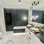 Przy Dmowskiego Nowe Apartman